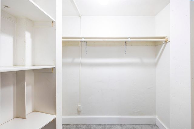 2722 W 7th Ave, Kennewick, WA 99336