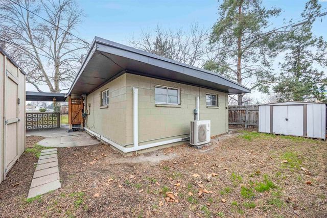 2722 W 7th Ave, Kennewick, WA 99336