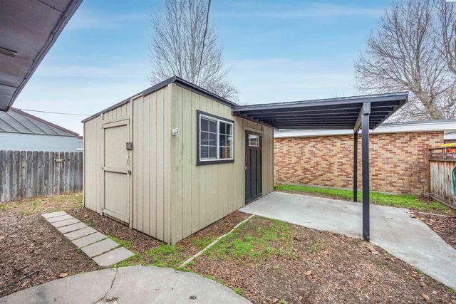 2722 W 7th Ave, Kennewick, WA 99336