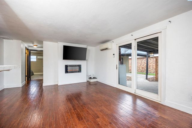 2722 W 7th Ave, Kennewick, WA 99336