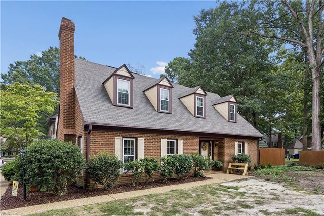 120 Sloane PL, Newport News, VA 23606