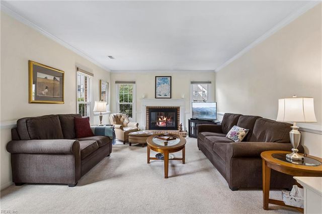 120 Sloane PL, Newport News, VA 23606