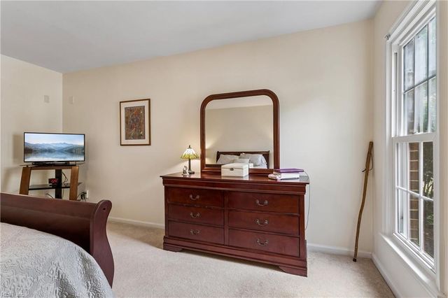 120 Sloane PL, Newport News, VA 23606