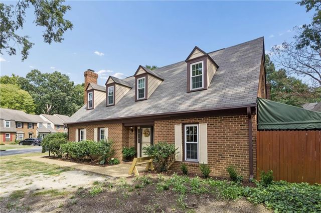 120 Sloane PL, Newport News, VA 23606
