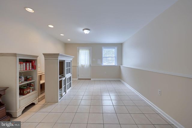 138 MOORLAND CT, Lititz, PA 17543