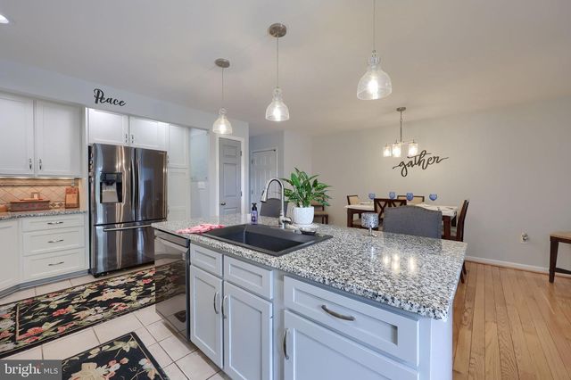 138 MOORLAND CT, Lititz, PA 17543