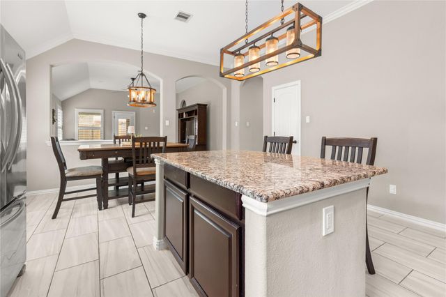 26014 Kingshill Drive, Kingwood, TX 77339