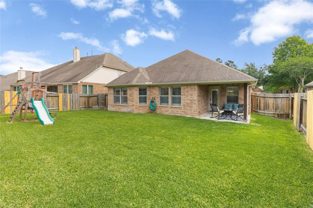 26014 Kingshill Drive, Kingwood, TX 77339