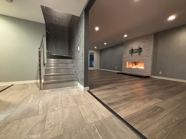 8731 Topanga Cyn. Blvd., West Hills, CA 91304