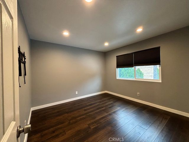8731 Topanga Cyn. Blvd., West Hills, CA 91304