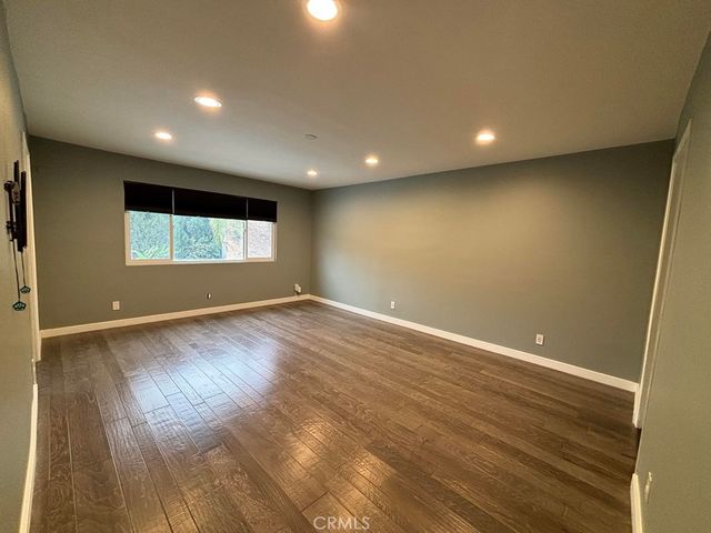 8731 Topanga Cyn. Blvd., West Hills, CA 91304
