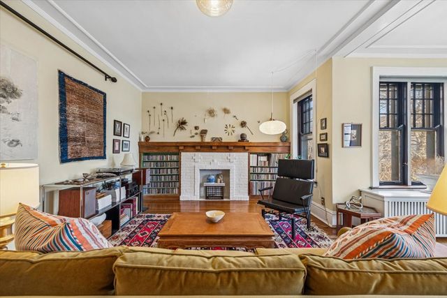 5308 N Glenwood Avenue 2, Chicago, IL 60640