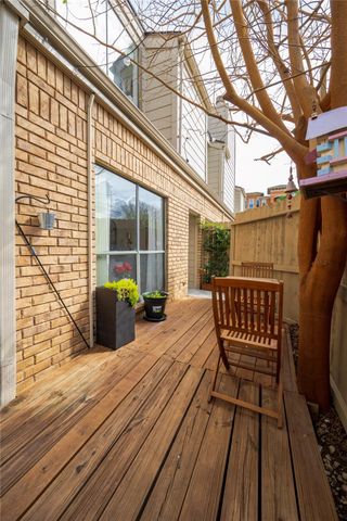 1829 Augusta Drive 1, Houston, TX 77057