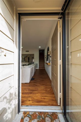 1829 Augusta Drive 1, Houston, TX 77057