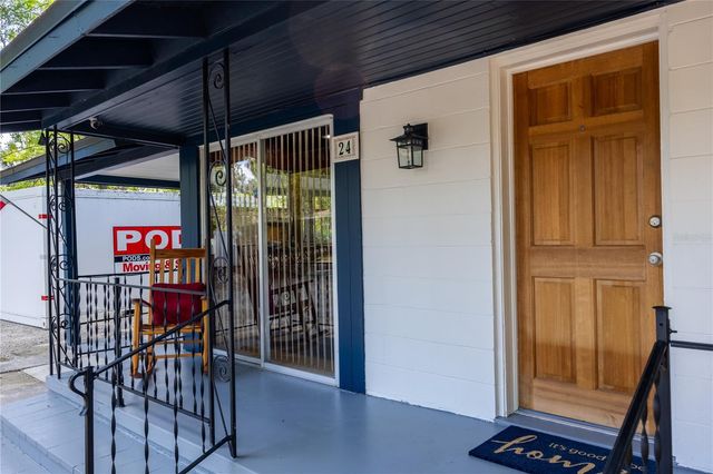 24 NE 45TH STREET, Gainesville, FL 32641