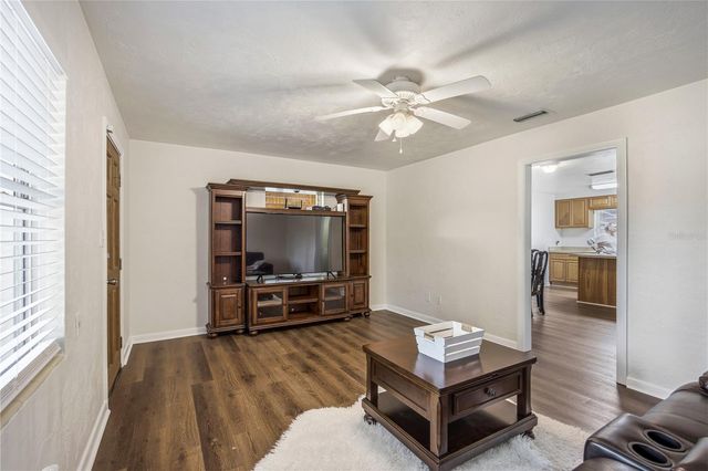 24 NE 45TH STREET, Gainesville, FL 32641