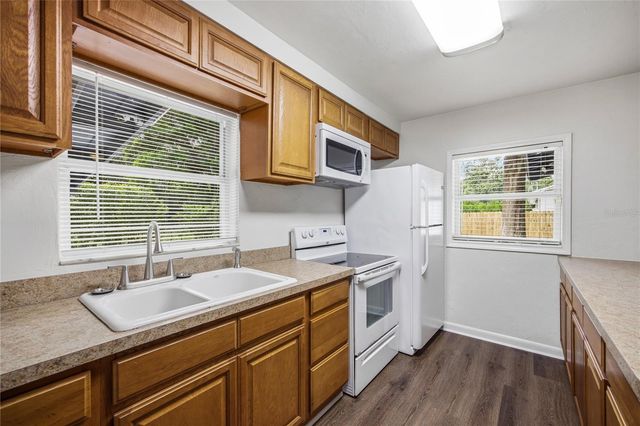 24 NE 45TH STREET, Gainesville, FL 32641