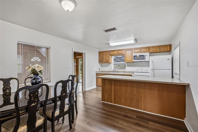 24 NE 45TH STREET, Gainesville, FL 32641