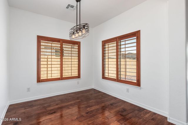 10329 W CASHMAN Drive, Peoria, AZ 85383