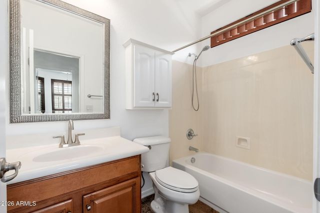 10329 W CASHMAN Drive, Peoria, AZ 85383