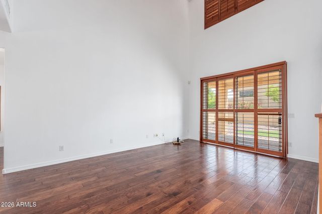 10329 W CASHMAN Drive, Peoria, AZ 85383