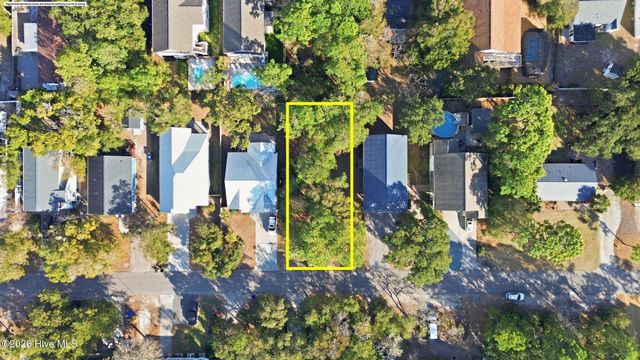 158 NW 9th Street, Oak Island, NC 28465