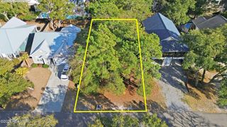158 NW 9th Street, Oak Island, NC 28465
