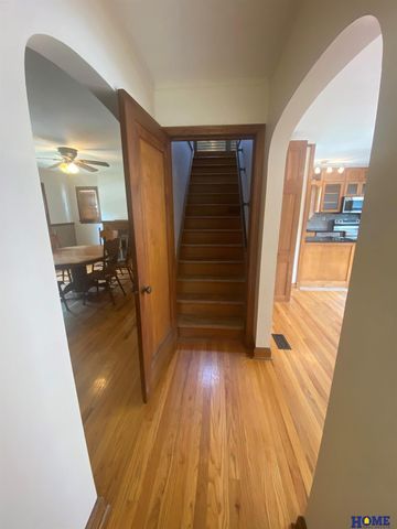 1020 S 32nd Street, Lincoln, NE 68510