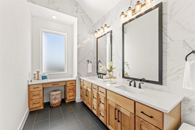 1934 Pleasant Grove Drive, Missouri City, TX 77459