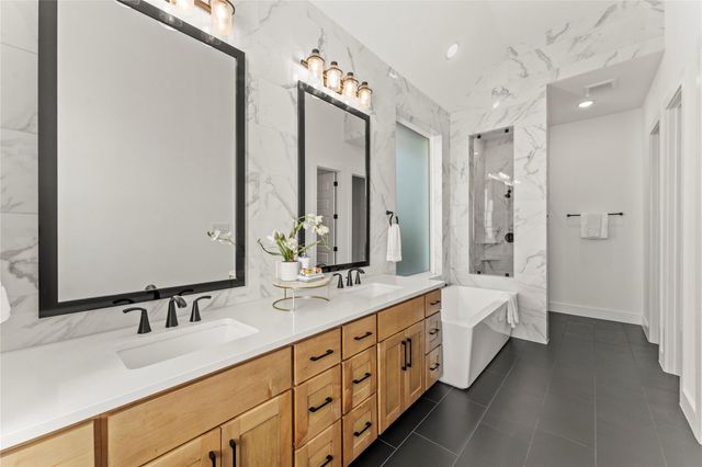 1934 Pleasant Grove Drive, Missouri City, TX 77459