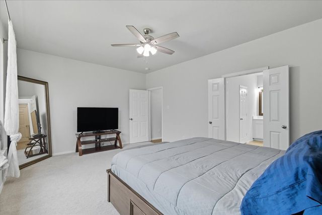409 Springtree Road, Lake Dallas, TX 75065