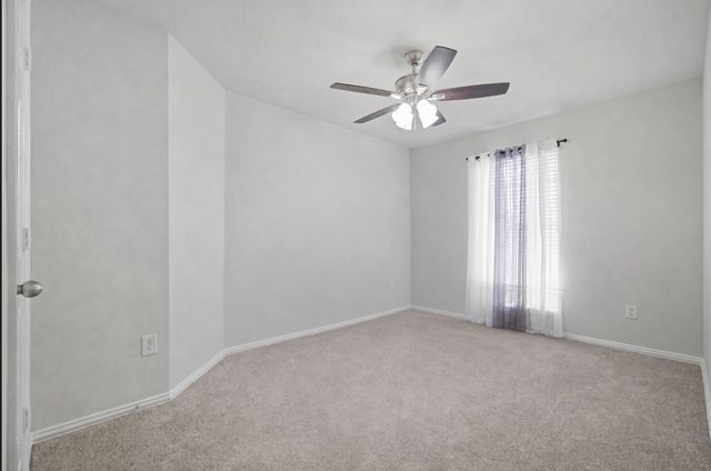 409 Springtree Road, Lake Dallas, TX 75065