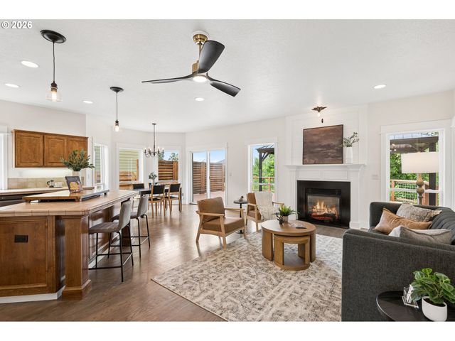 3902 Ne 203RD Ave, Fairview, OR 97024