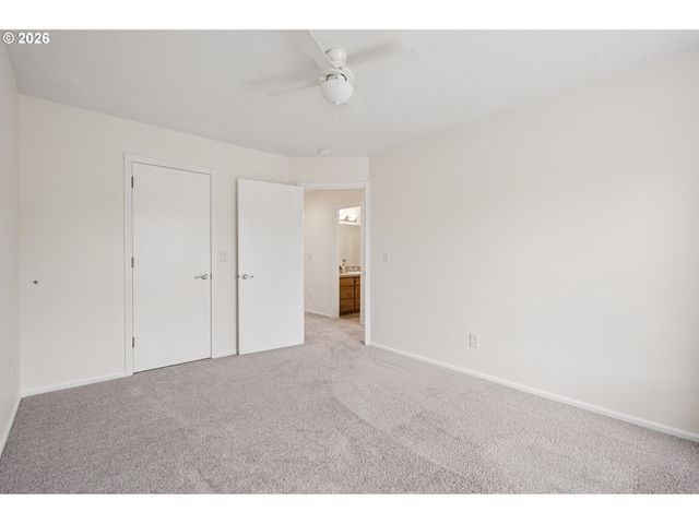 3902 Ne 203RD Ave, Fairview, OR 97024