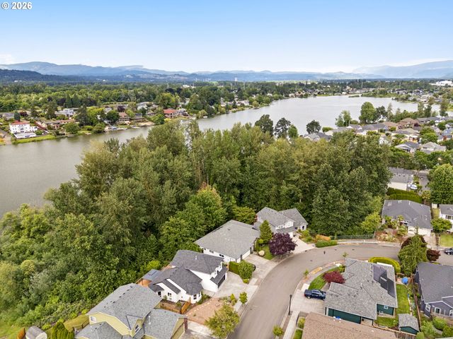 3902 Ne 203RD Ave, Fairview, OR 97024