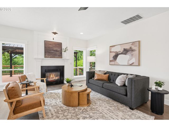 3902 Ne 203RD Ave, Fairview, OR 97024