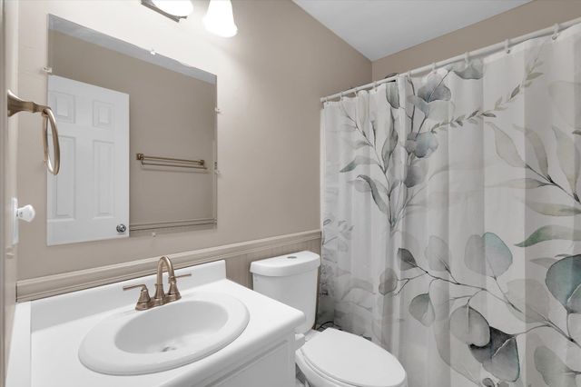 302 Foxfire Drive, Simpsonville, SC 29680