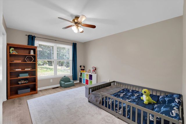 302 Foxfire Drive, Simpsonville, SC 29680