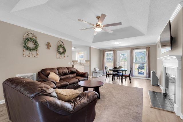 302 Foxfire Drive, Simpsonville, SC 29680