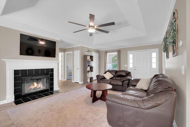 302 Foxfire Drive, Simpsonville, SC 29680