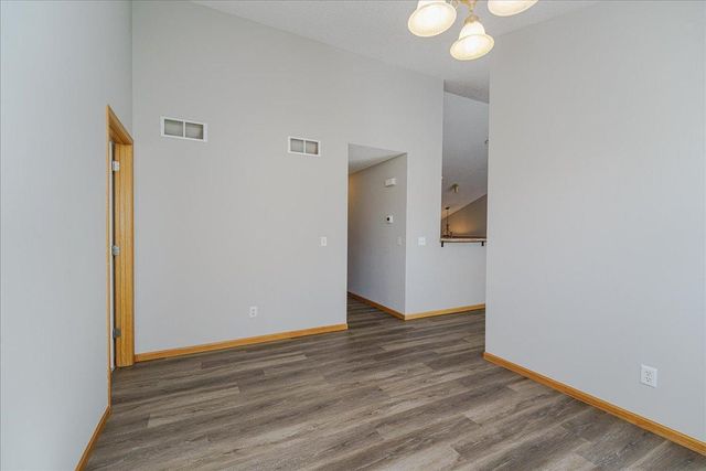 7813 Elm Grove Avenue, New Hope, MN 55428