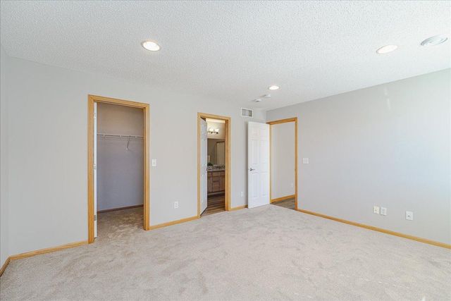 7813 Elm Grove Avenue, New Hope, MN 55428