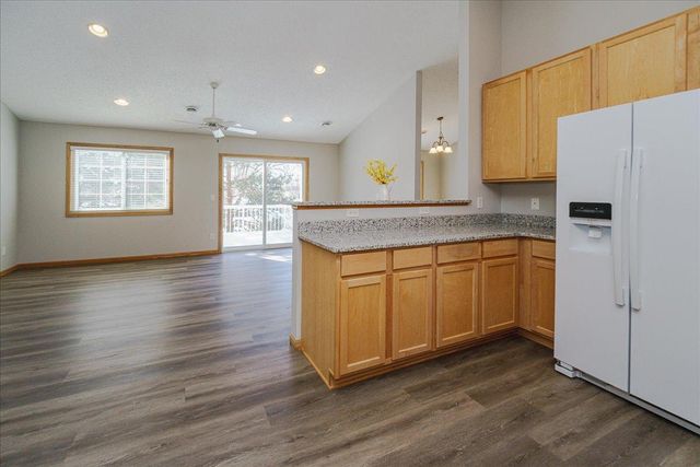 7813 Elm Grove Avenue, New Hope, MN 55428