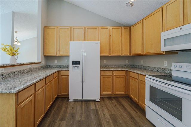 7813 Elm Grove Avenue, New Hope, MN 55428