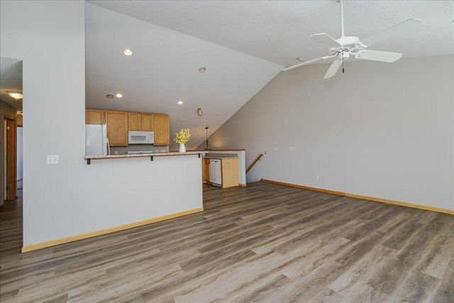 7813 Elm Grove Avenue, New Hope, MN 55428