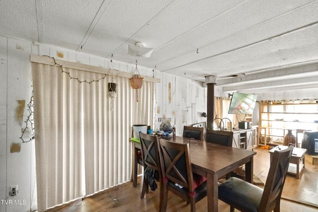 5020 Kingsport Highway, Afton, TN 37616