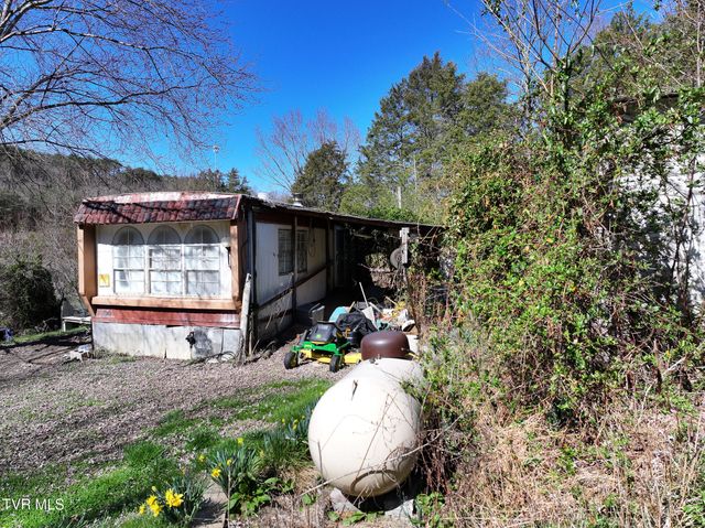 5020 Kingsport Highway, Afton, TN 37616