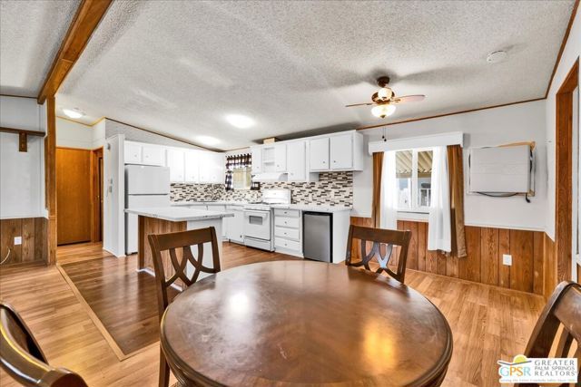 15300 Palm Drive 14, Desert Hot Springs, CA 92240