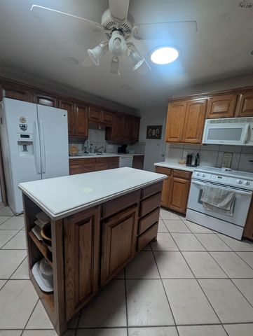 2916 RADNEY LANE, Wichita Falls, TX 76309