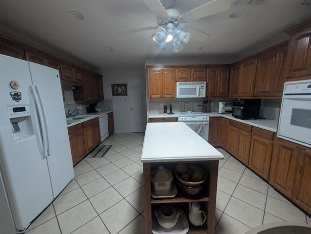 2916 RADNEY LANE, Wichita Falls, TX 76309